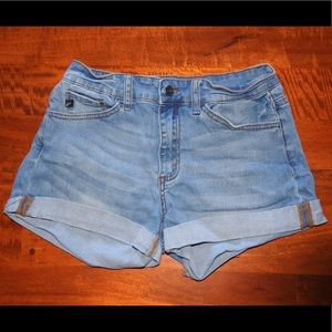 stretchy jean shorts